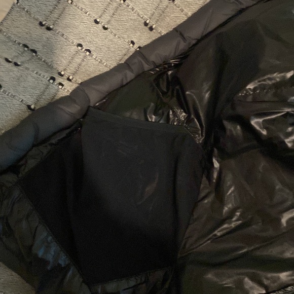 North face jacket - Picture 3 of 4